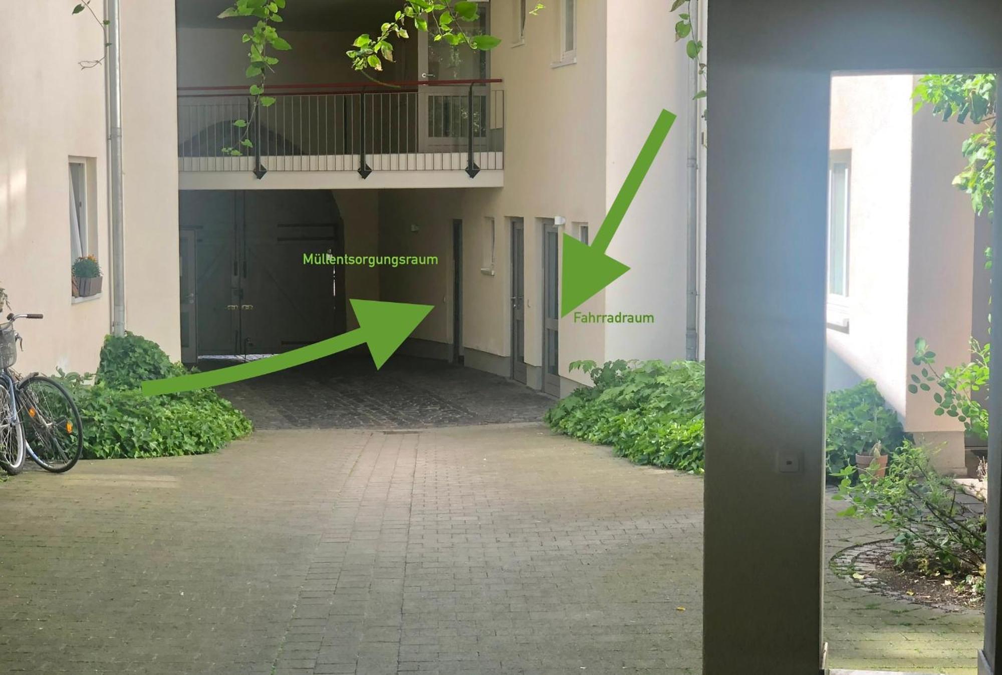 Ferienwohnung Schildblick Modernes Apartment Direkt In Der Altstadt Von Erfurt Nahe Der Kraemerbruecke - Beste Innenstadtlage Екстериор снимка