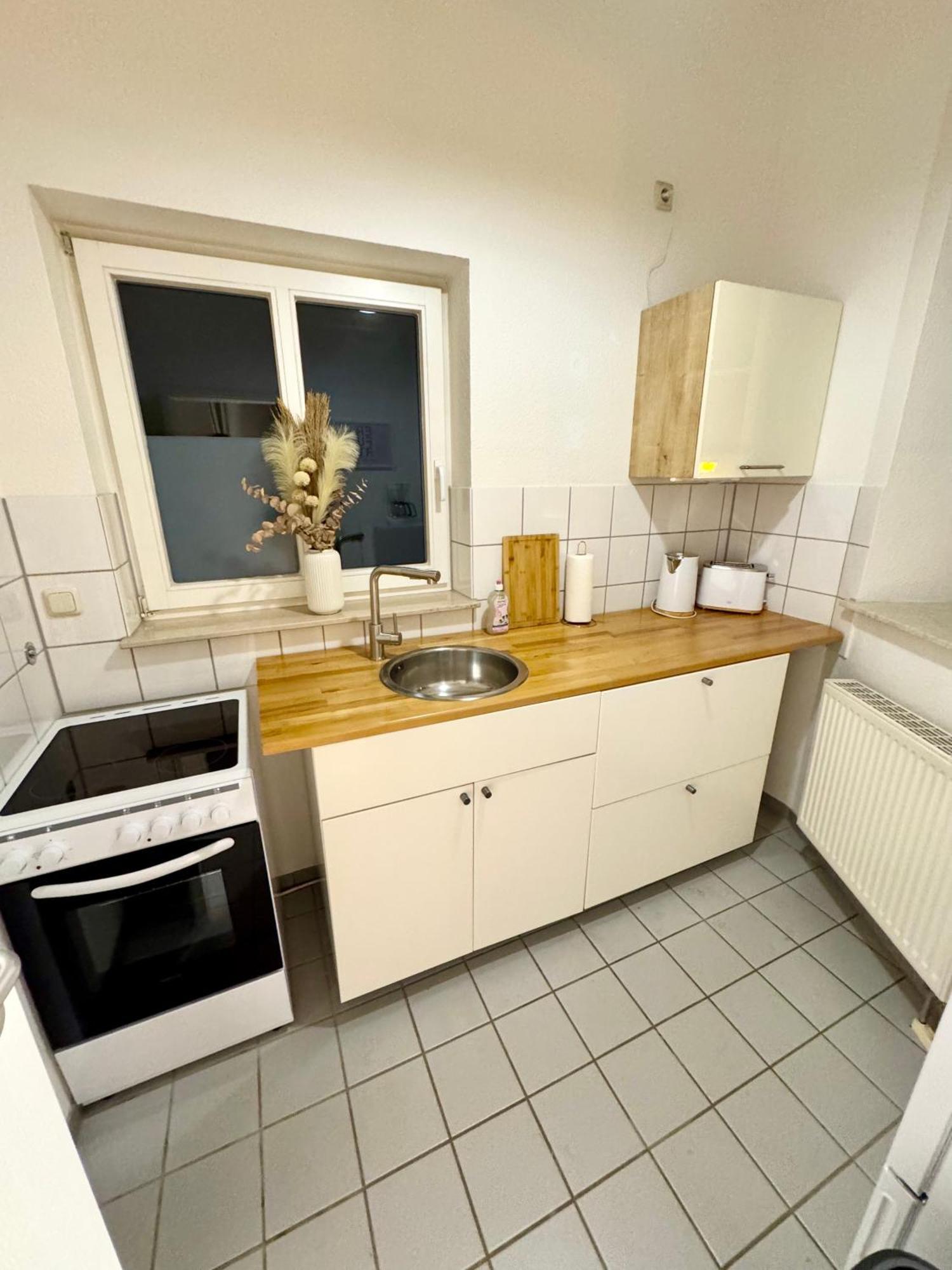 Ferienwohnung Schildblick Modernes Apartment Direkt In Der Altstadt Von Erfurt Nahe Der Kraemerbruecke - Beste Innenstadtlage Екстериор снимка